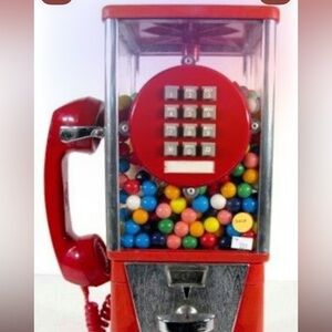 Meet your Posher, Dina